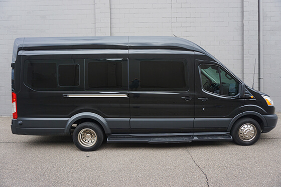 10 passenger van in charlotte north carolina